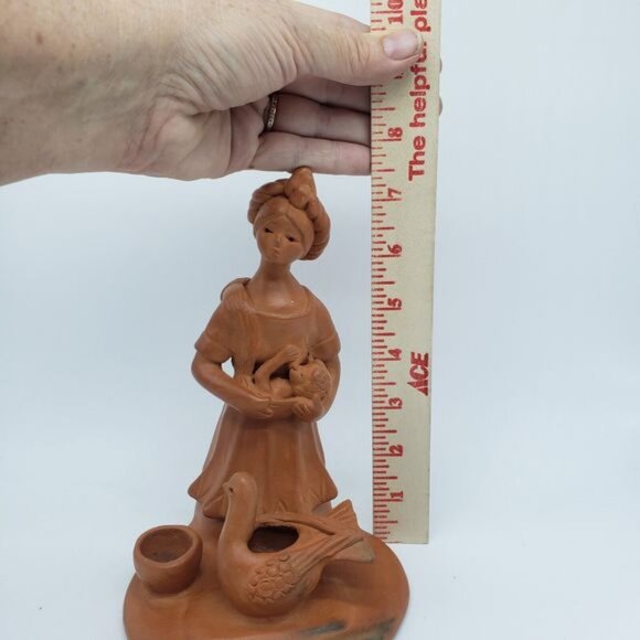 Vintage Woman & Baby Terracotta Figurine Hand Sculpted Clay Figure 7.5" Tall - Picture 2 of 9